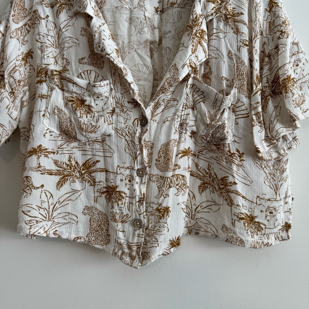 O’Neil tropical button down cropped short sleeve shirt size medium - Picture 5 of 7